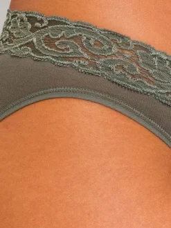 Mini Slip - Moments
